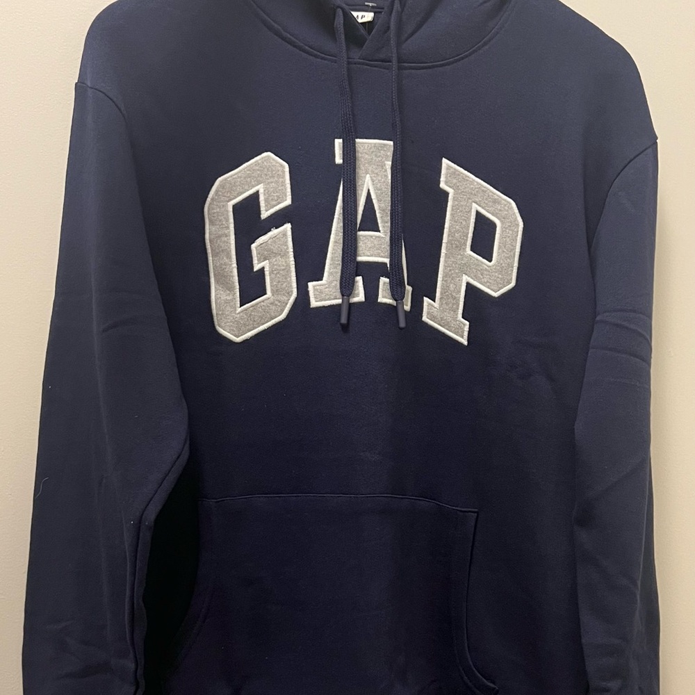 Gap jacket in mens size M so like in women’s a L